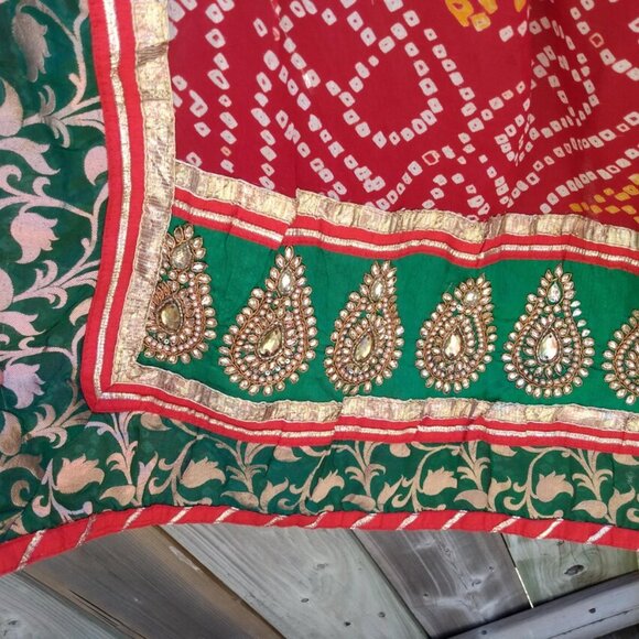 Vintage Sari Saree Red Yellow Green Gold with Jeweled Sequins - Picture 5 of 10